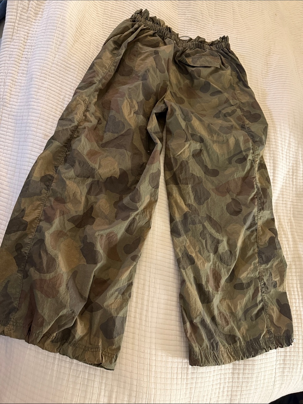 Urban Outfitters Sloan Nylon Camo Ultra Baggy Y2K Inspired Balloon Pant,S - Picture 11 of 15